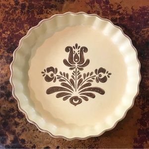 Pfaltzgraff Village Quiche Dish